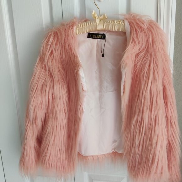 Jackets & Blazers - Pink faux fur jacket